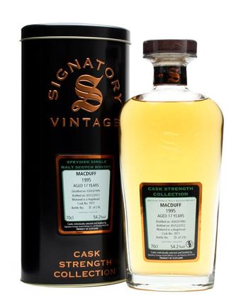 Macduff 1995 17 jaar oud Cask #7871 Signatory Cask Strength Collection